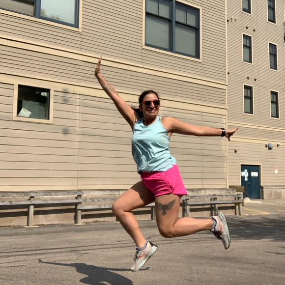 🎉 Like this post to be notified when I go live! 🎉 - Picture 9 of 17